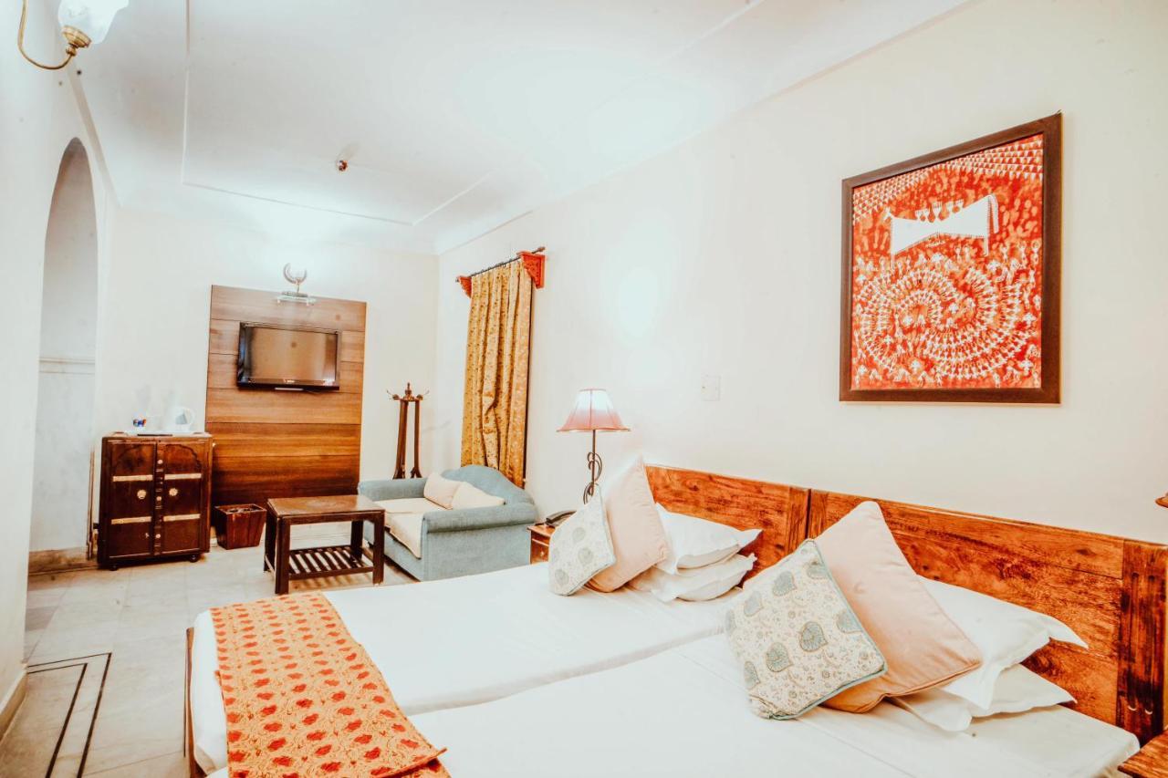 Hotel Diggi Palace Divisione di Jaipur Camera foto