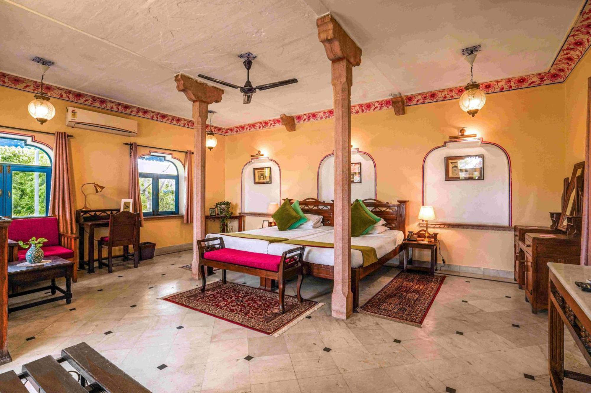Hotel Diggi Palace Divisione di Jaipur Esterno foto