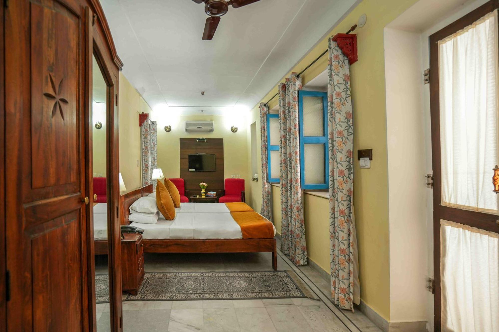 Hotel Diggi Palace Divisione di Jaipur Esterno foto