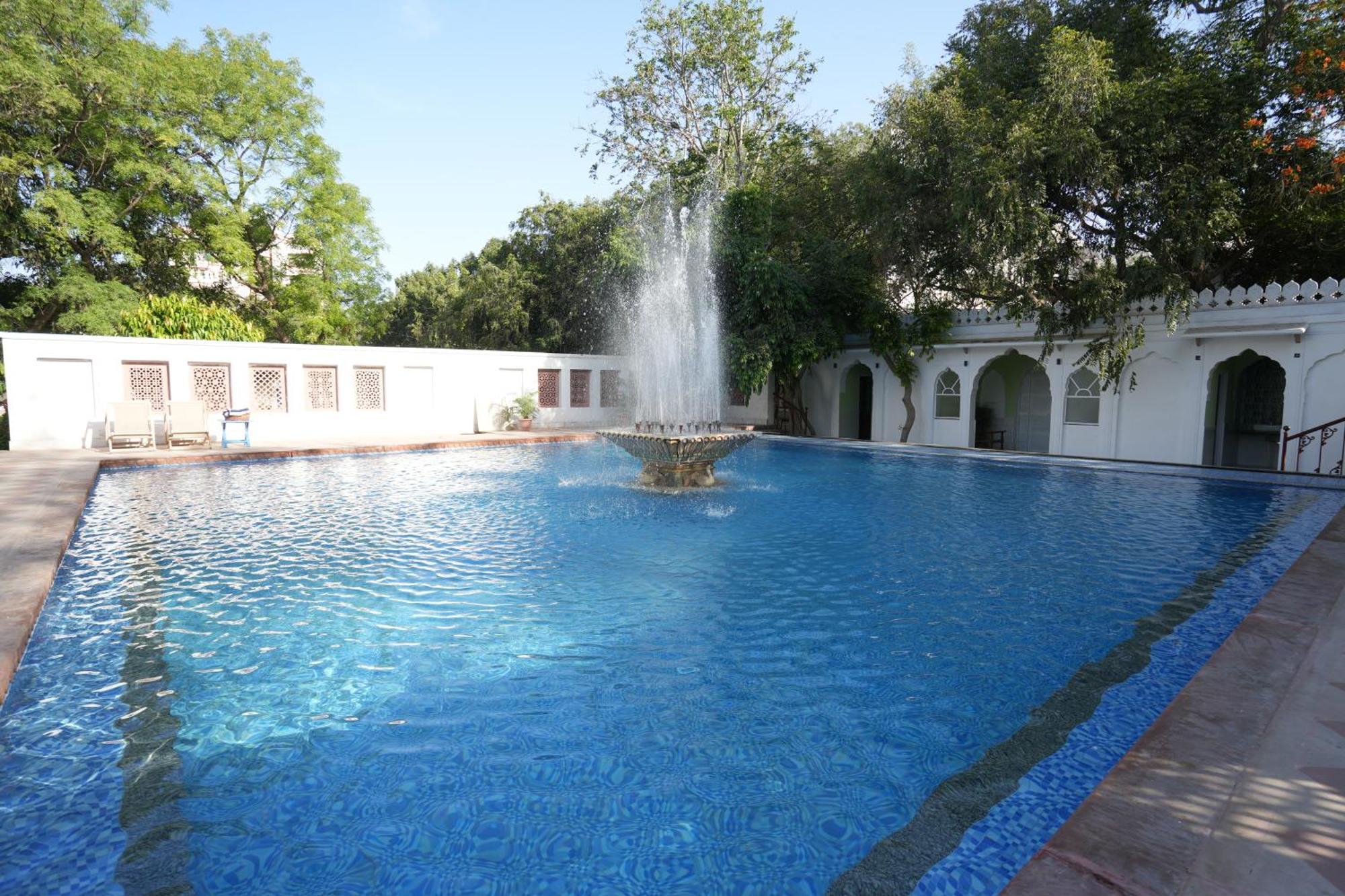Hotel Diggi Palace Divisione di Jaipur Esterno foto