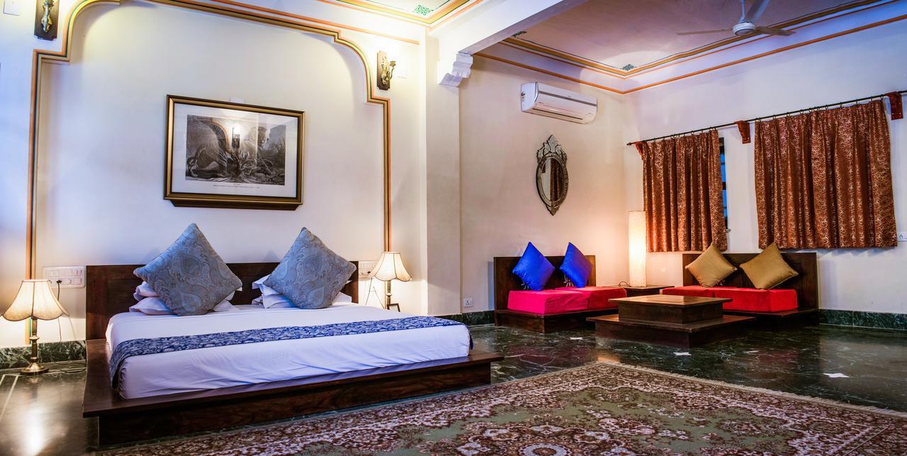Hotel Diggi Palace Divisione di Jaipur Esterno foto