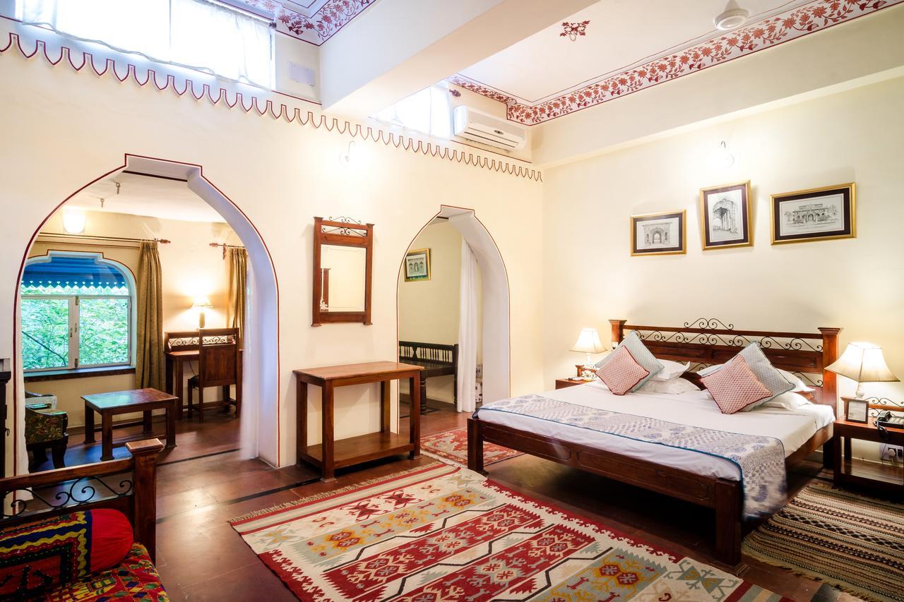 Hotel Diggi Palace Divisione di Jaipur Esterno foto