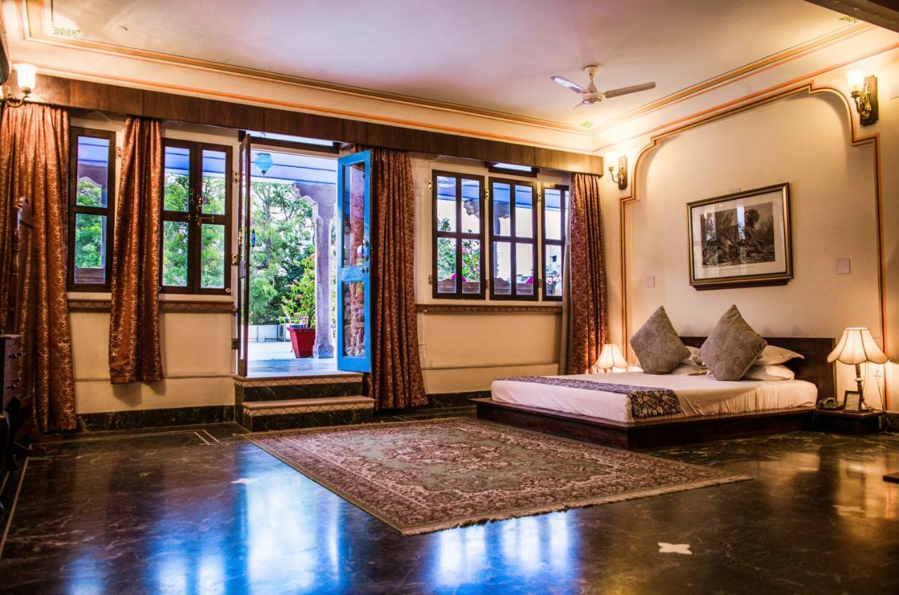 Hotel Diggi Palace Divisione di Jaipur Esterno foto
