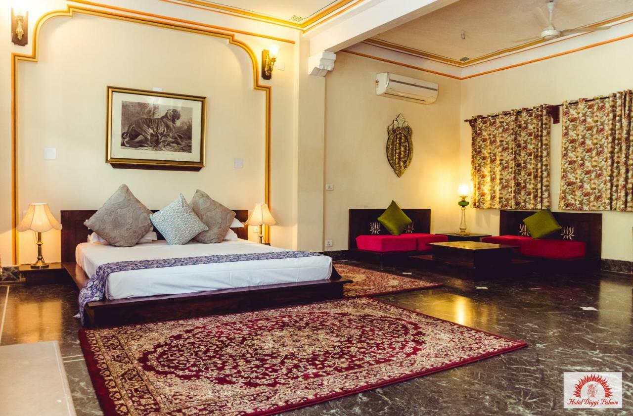 Hotel Diggi Palace Divisione di Jaipur Esterno foto
